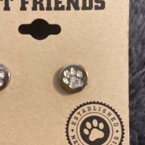 NEW Paw Rhinestone Sparkling Earrings GIFT - Picture 2 of 3